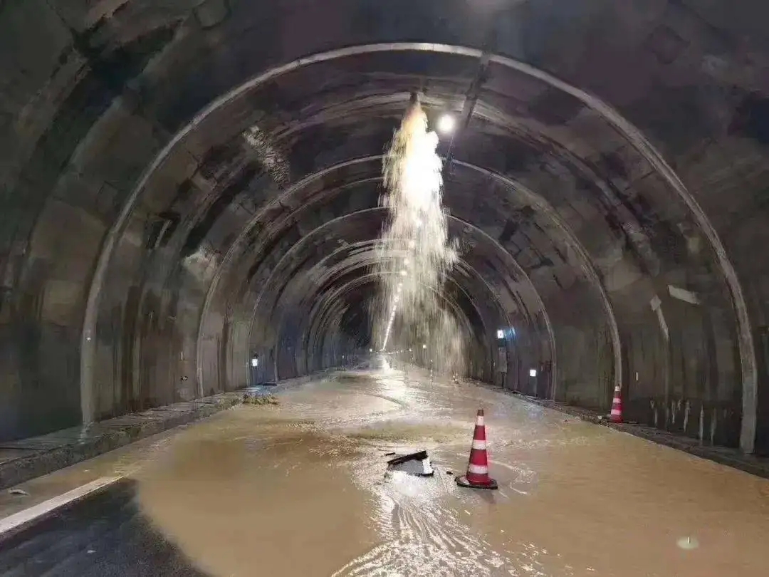 高港隧道渗水治理